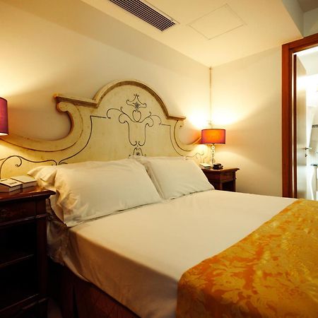 Vico Regio Hotel คาซาราโน ภายนอก รูปภาพ