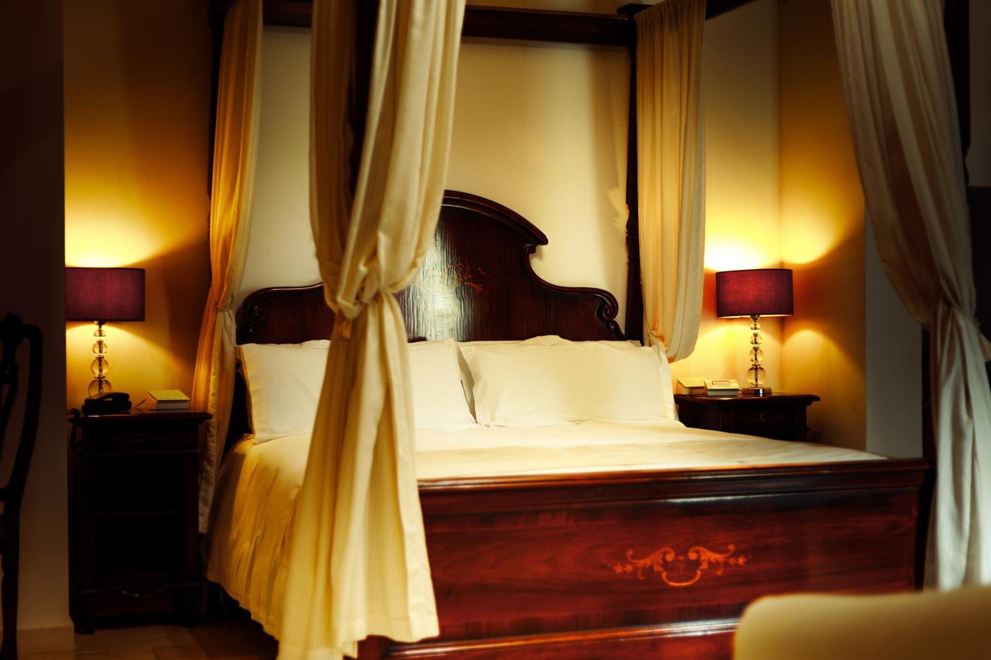 Vico Regio Hotel คาซาราโน ภายนอก รูปภาพ