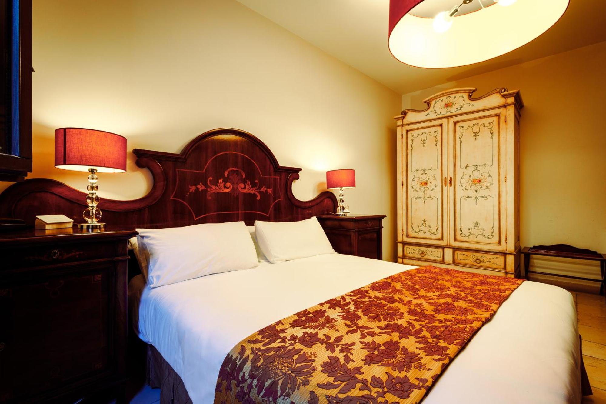 Vico Regio Hotel คาซาราโน ภายนอก รูปภาพ